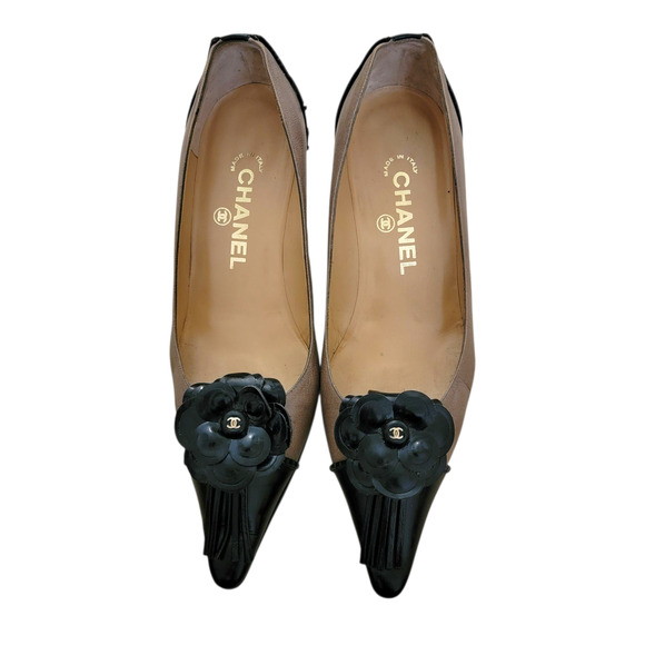 Chanel Vintage CC Camellia Pointed Toe Kitten Heel Pumps Brown Black IT 36.5 6 - Picture 4 of 14